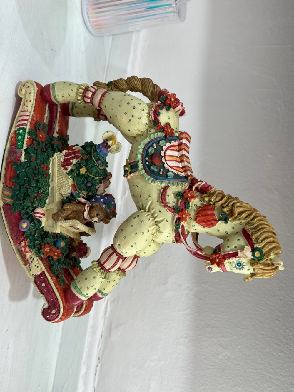 Vintage II Inc Musical Wind Up 9" Tall Christmas ROCKING HORSE, Festive, Holiday